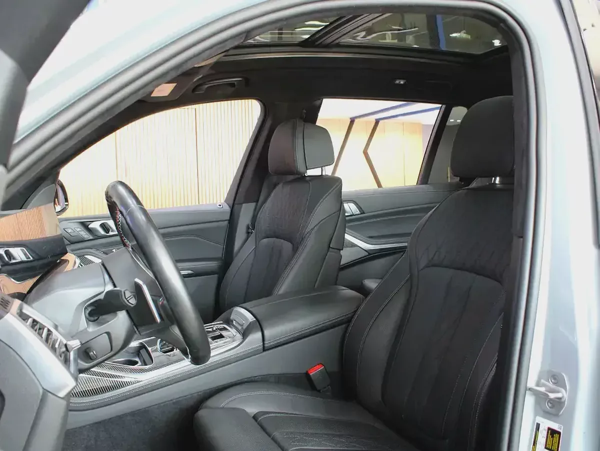 2024 - BMW X7 M60i - V8 | 7 seater with warranty-9-9