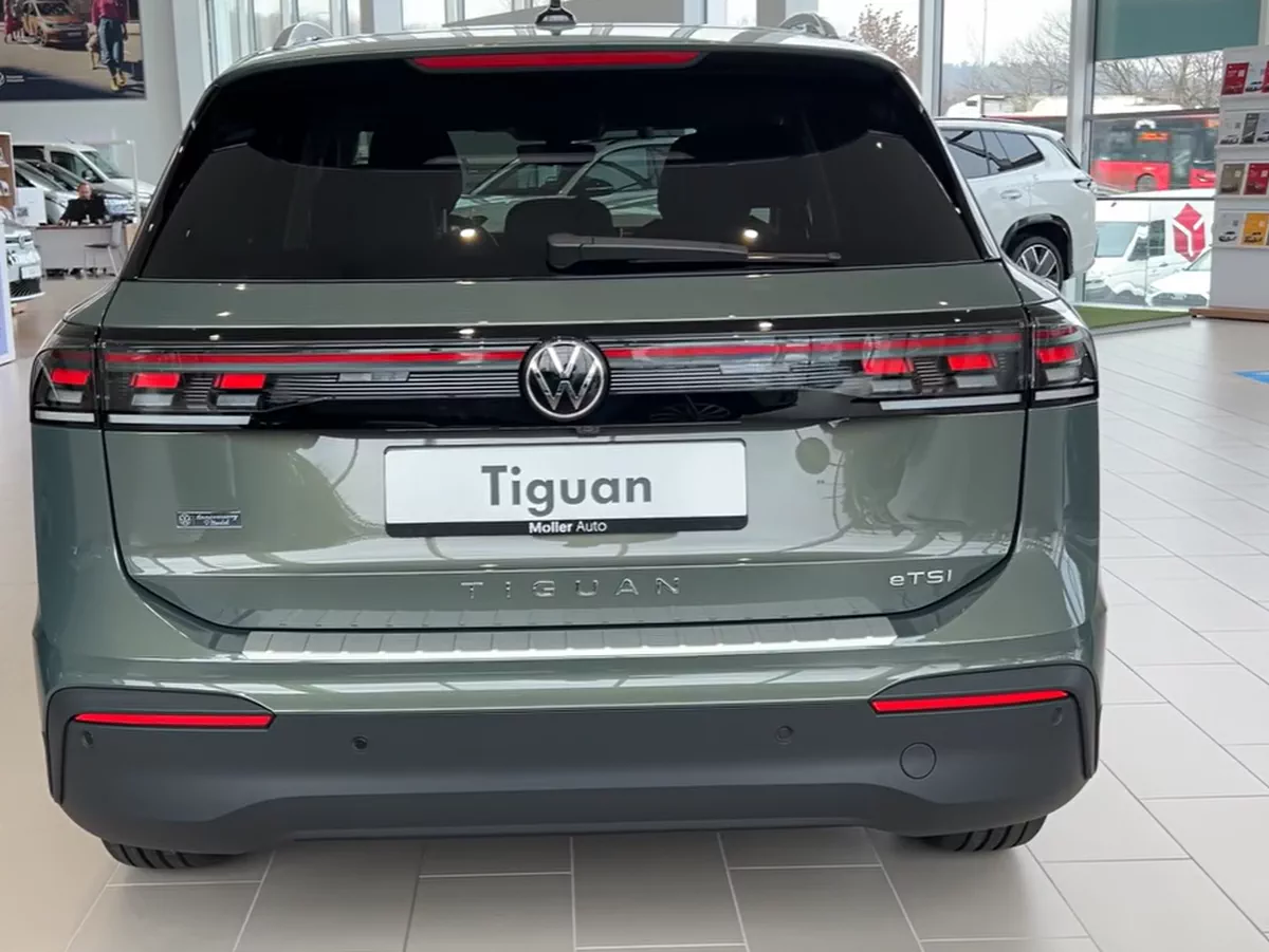 2026 Volkswagen Tiguan-4-4