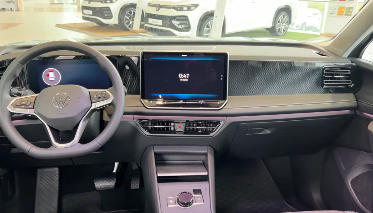 2026 Volkswagen Tiguan-8-8