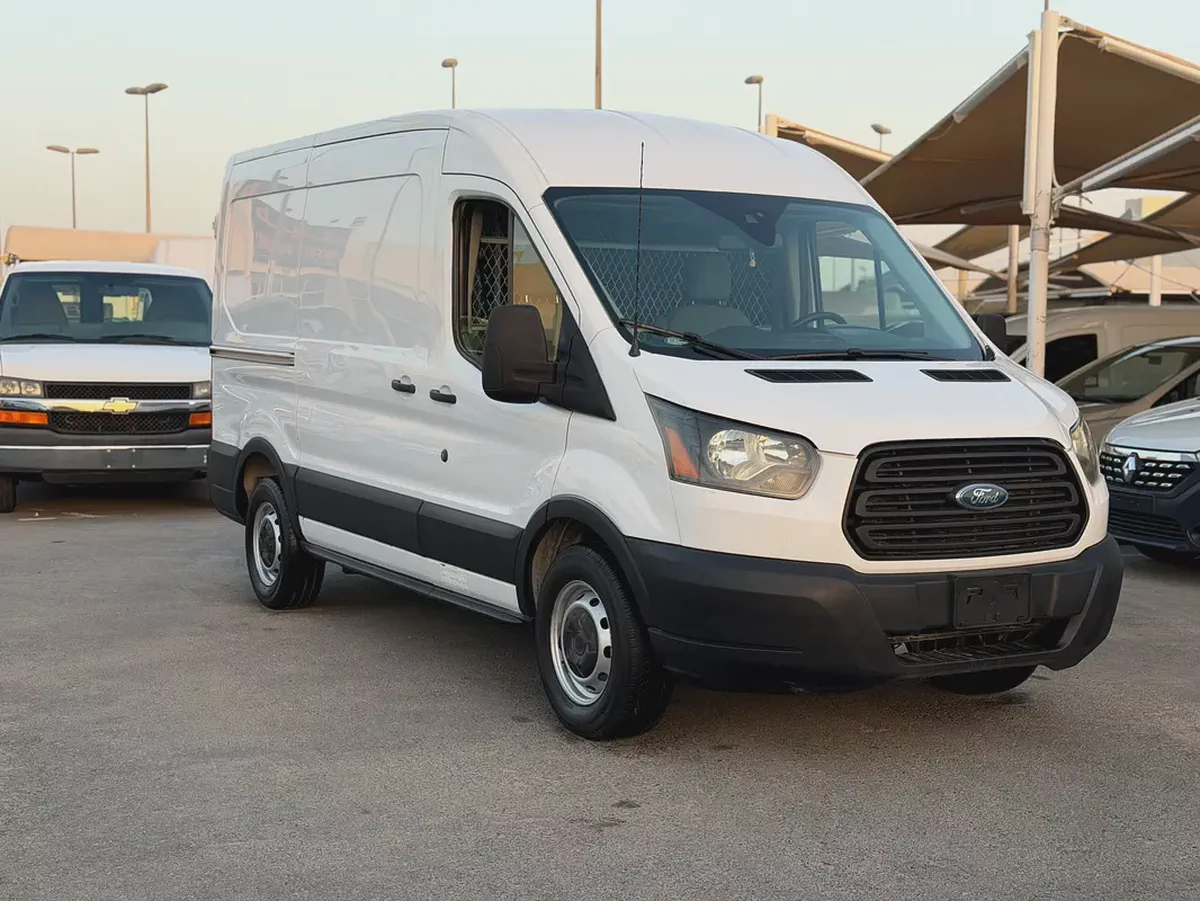 Ford Transit 2018 White-5-5
