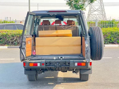 Toyota Land Cruiser Pickup 70-13