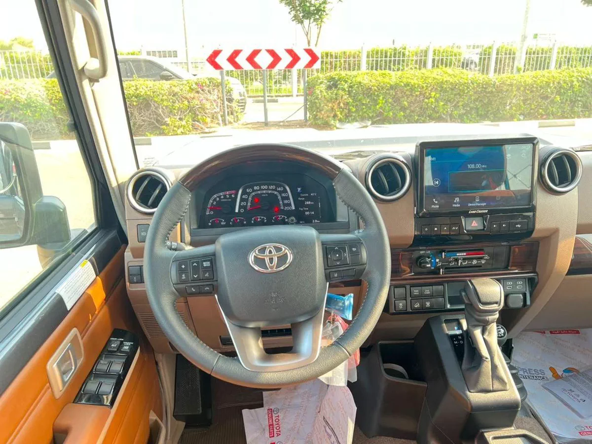 Toyota Land Cruiser Pickup 70-3-0