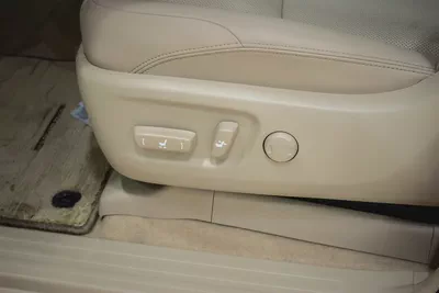Toyota Prado Limited 2023 GCC Specs ll 0km ll V6-12