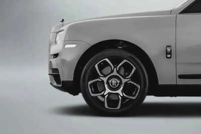 24,610 AED / month | 60 months | 0% DP | 2022 Rolls Royce Cullinan Black Badge-3