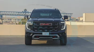2025 GMC Yukon AT4 Ultimate 6.2L V8 4X4 GCC With  2 Years Warranty Or 100,000 km at Official Dealer-2
