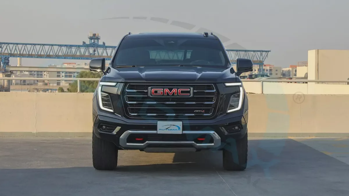 2025 GMC Yukon AT4 Ultimate 6.2L V8 4X4 GCC With  2 Years Warranty Or 100,000 km at Official Dealer-2-2