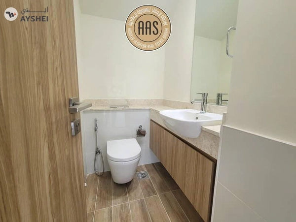 PRIME LOCATION BEAUTIFUL 3BED+MAID VILLA AVAILABLE IN AMARANTA 2