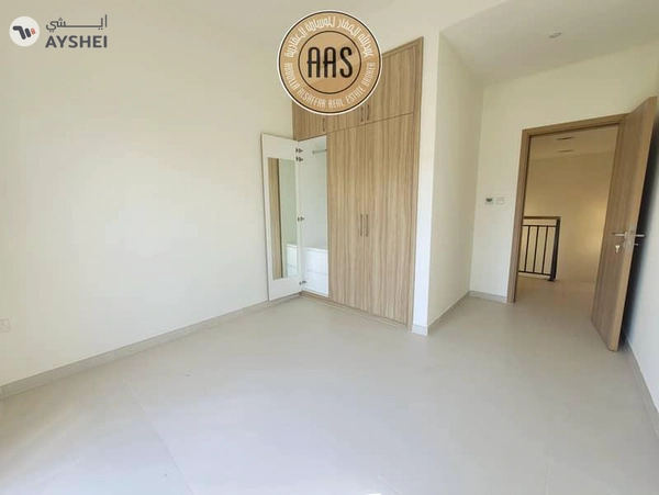 PRIME LOCATION BEAUTIFUL 3BED+MAID VILLA AVAILABLE IN AMARANTA 2