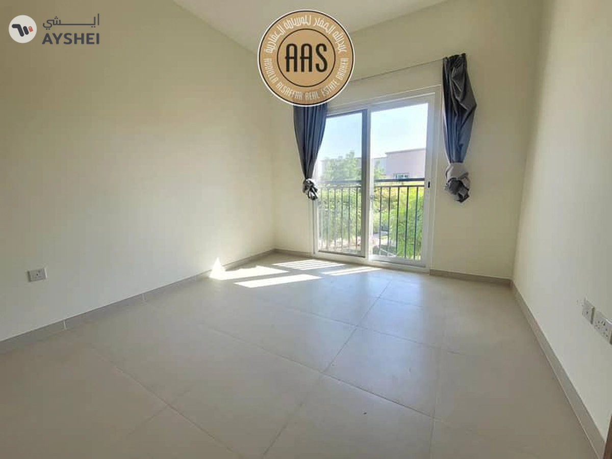 PRIME LOCATION BEAUTIFUL 3BED+MAID VILLA AVAILABLE IN AMARANTA 2-8-8