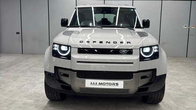 Land Rover Defender 110 S P300 | warranty and service contract-5