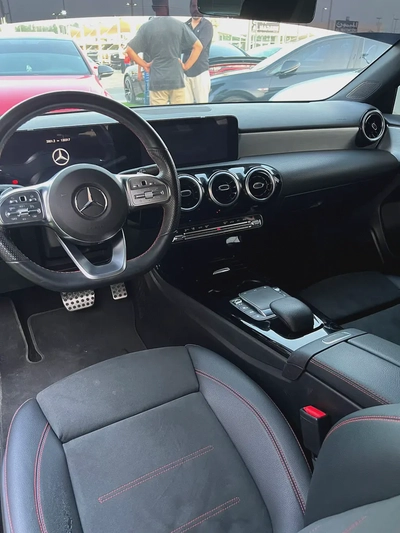 Mercedes Benz A200 2021-6