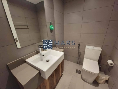 Brand New | Huge balcony | Full View | Easy Access-5