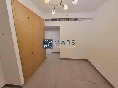 Brand New | Huge balcony | Full View | Easy Access-8