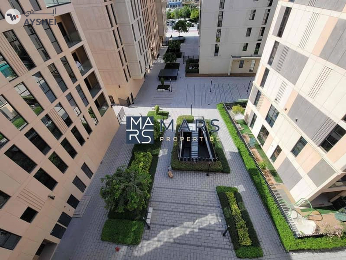 Brand New | Huge balcony | Full View | Easy Access-1-1