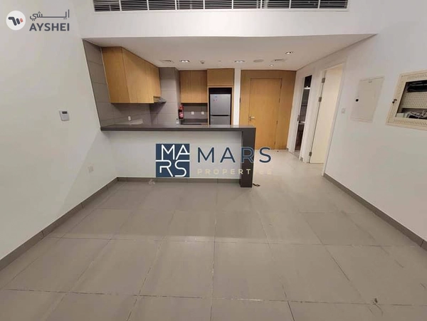 Brand New | Huge balcony | Full View | Easy Access