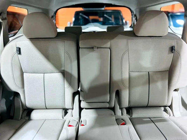 NISSAN XTERRA TITANIUM BLACK 2023 4 CYLINDER 2.5L - GCC SPECIFICATION