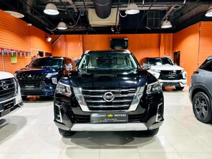 NISSAN XTERRA TITANIUM BLACK 2023 4 CYLINDER 2.5L - GCC SPECIFICATION
