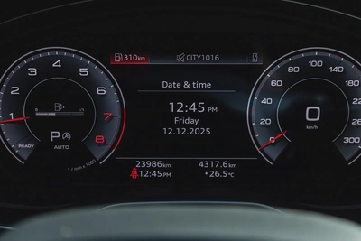 Audi Q5 2023-19