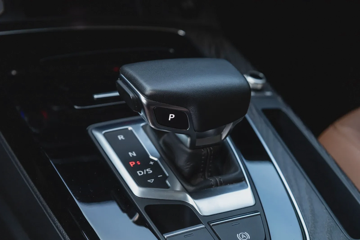 Audi Q5 2023-3-3
