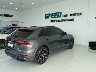 2023 Audi Q8 55 TFSI quattro S line - GCC Specs-5