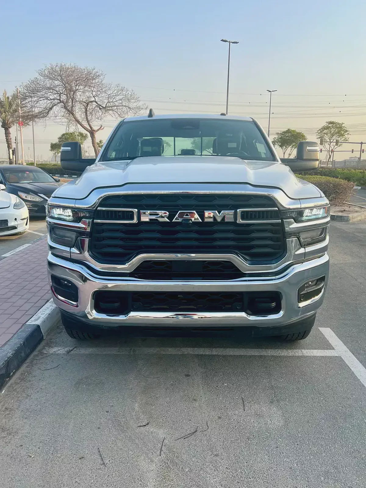 Dodge RAM.2500 - 2025 - GCC Specs-1-1