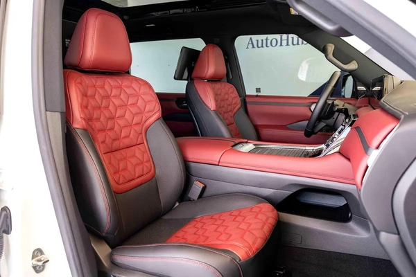 Nissan Patrol LE Titanium
