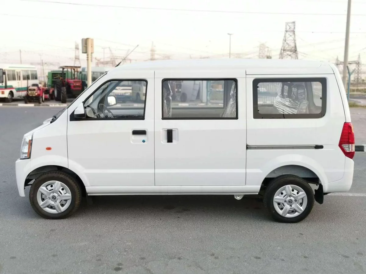 Victory V2 STD MINI BUS / 7 SEATER / 1.5L PETROL V4 M/T / AIRBAGS & ABS-7-0