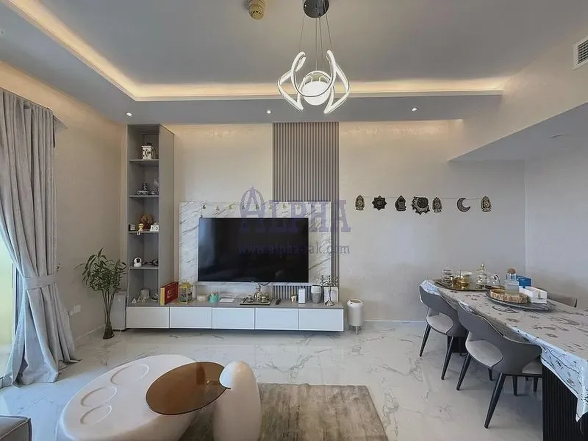 High Floor | 2 BR for Rent Fully Furnished & Renovated