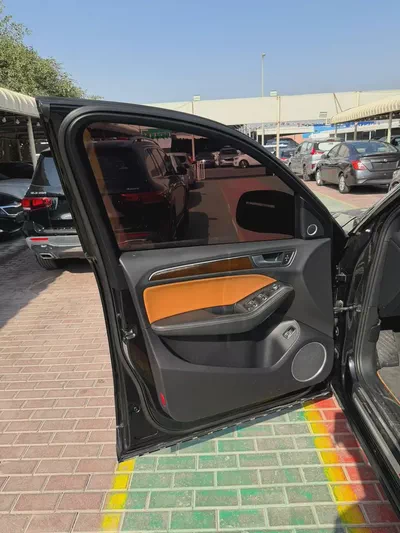 AUDI Q5 3.0T-8