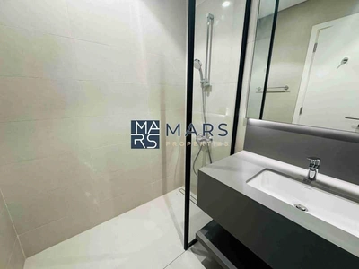 Luxury 4 bedroom townhome for rent corner unit with majlis in Robinia just in 190k-11