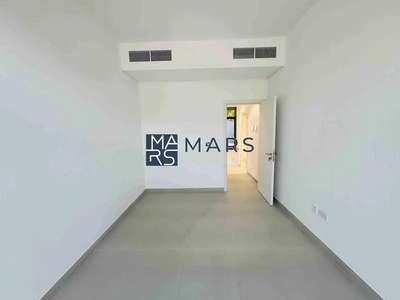 Luxury 4 bedroom townhome for rent corner unit with majlis in Robinia just in 190k-16
