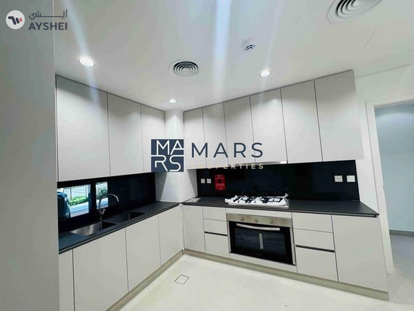 Luxury 4 bedroom townhome for rent corner unit with majlis in Robinia just in 190k