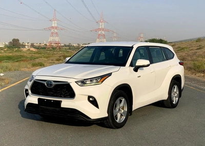 Toyota Highlander LE-0