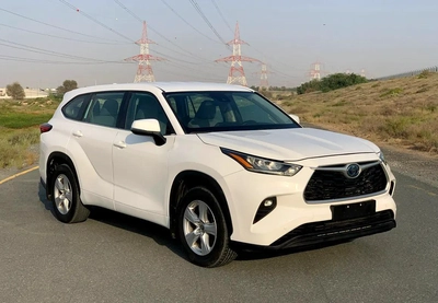 Toyota Highlander LE-12