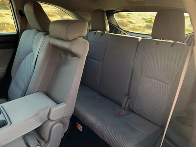 Toyota Highlander LE-3