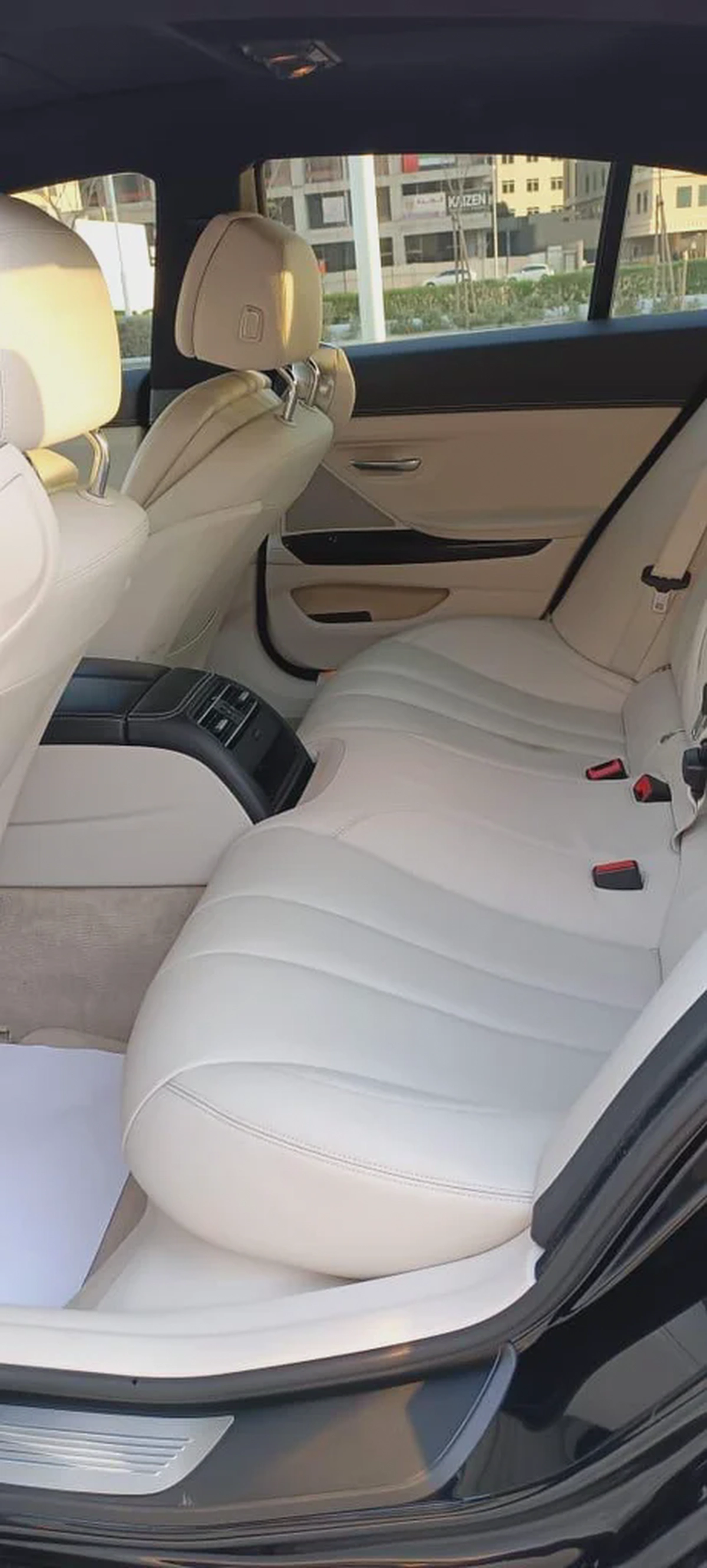 2013 BMW 650 M SPORT || TWIN TURBO V8 ||GRAND COUPE FULL OPTION|| FSH ACCIDENT FREE ORIGINAL PAINT-9-9