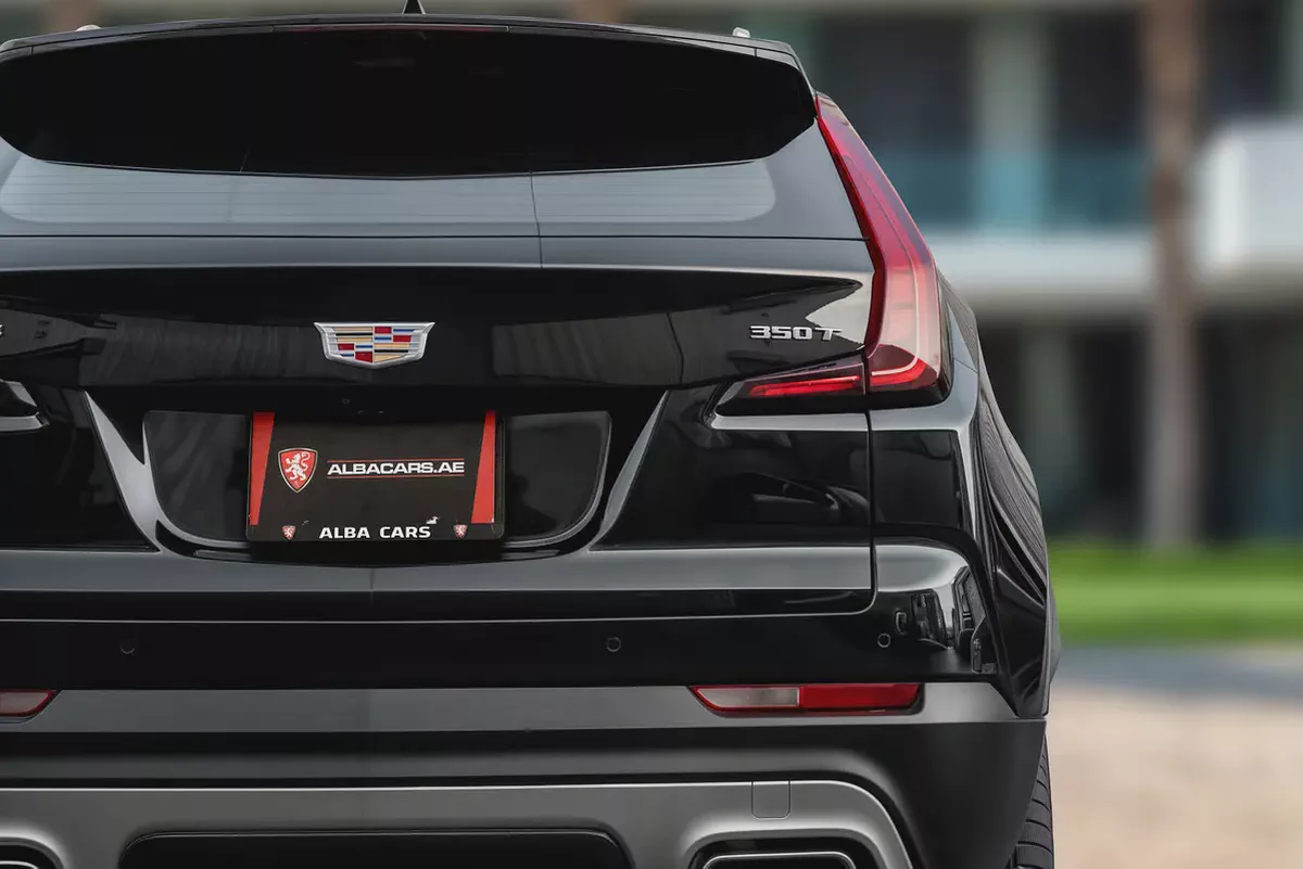 2,233 P.M |  XT4 Luxury | 0% Downpayment | ONE OWNER | CADILLAC WARRANTY 2028-5-5