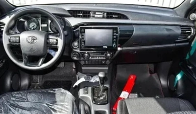 Toyota Hilux Adventure 4.0L-2