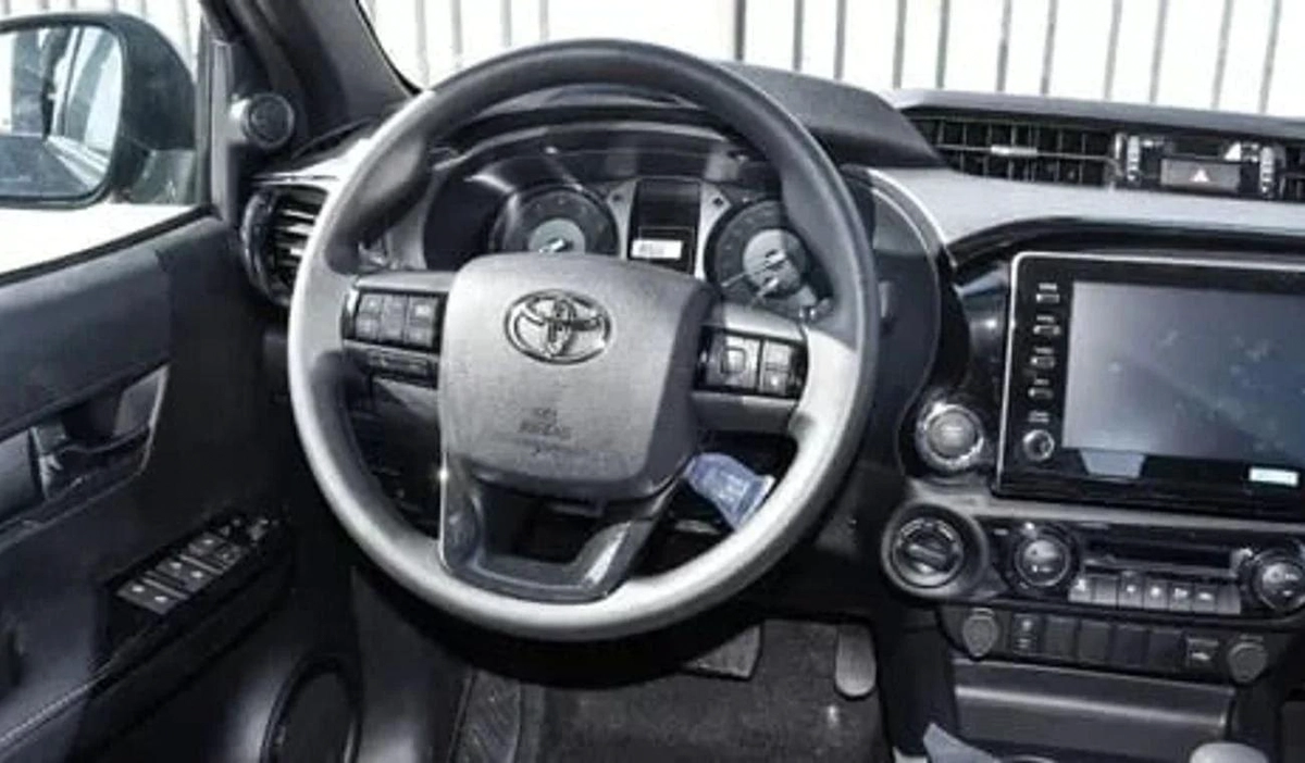 Toyota Hilux Adventure 4.0L-13-13