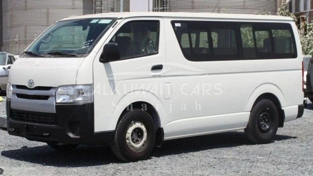 Toyota Hiace DLS - STD ROOF (NEW) Toyota Hiace 15seat 2.5L Diesel V4 MT 2023