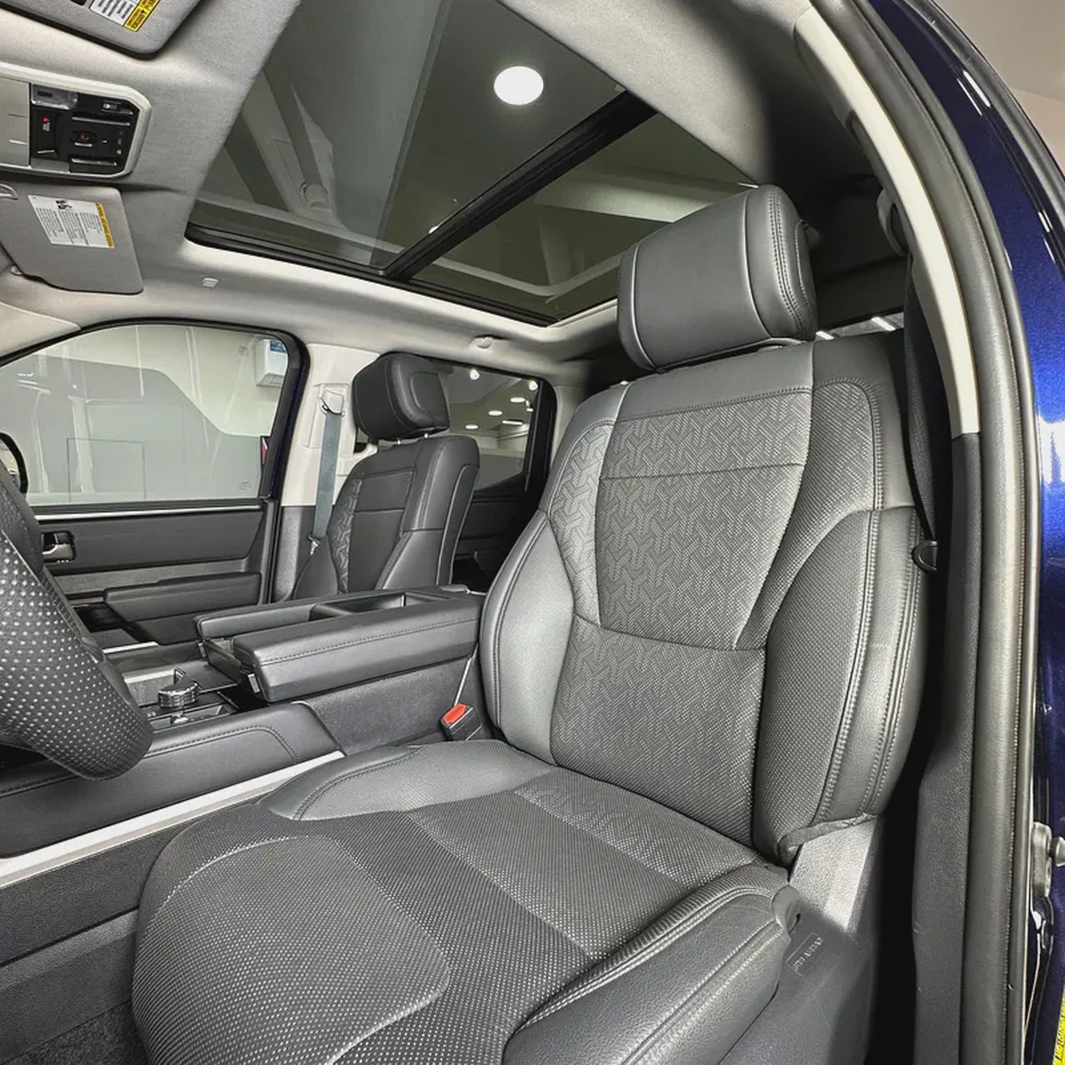 2024 Toyota Tundra Limited-9-9