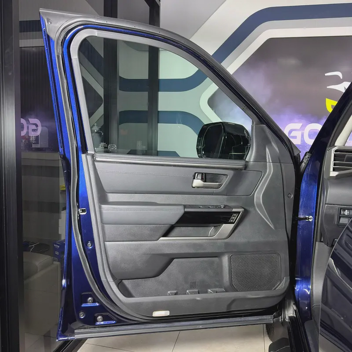 2024 Toyota Tundra Limited-12-12