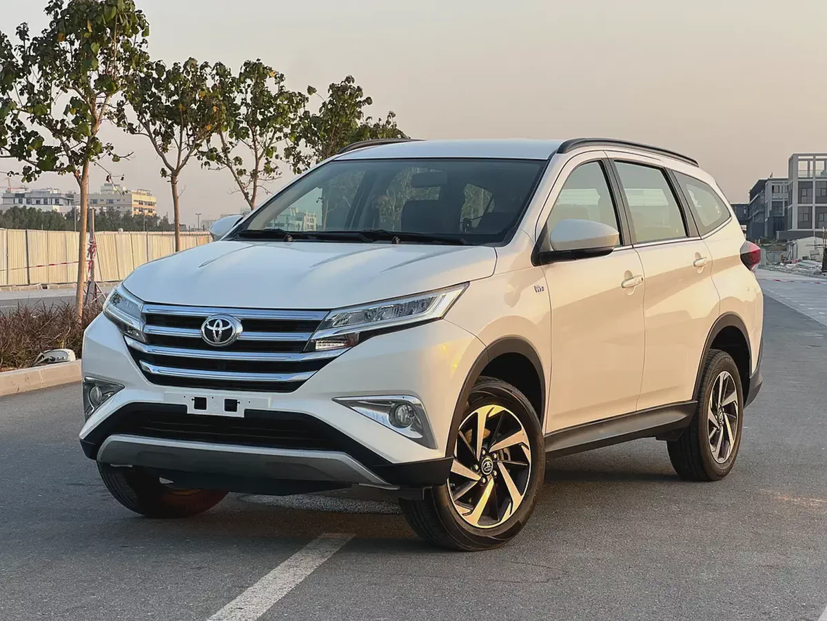 Toyota Rush 2022 _GCC Specs _Monthly Installment 860aed-1-1