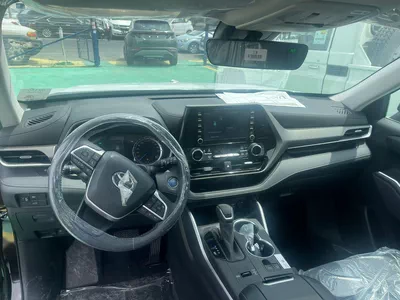 New 2023 Toyota Highlander-6