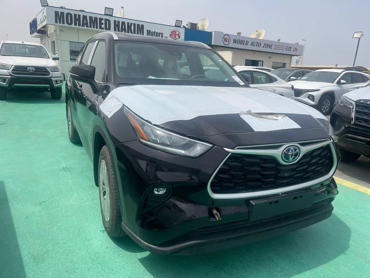 New 2023 Toyota Highlander-3-3