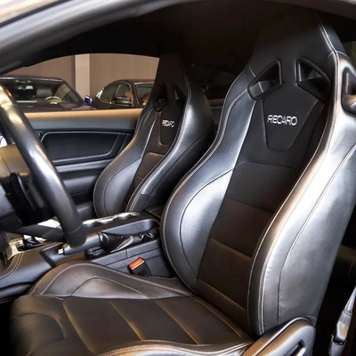AED 3,832 pm • 0% Downpayment • Mustang Mach 1 • Agency Warranty-6