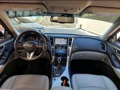 Infiniti Q50 Sedan-4