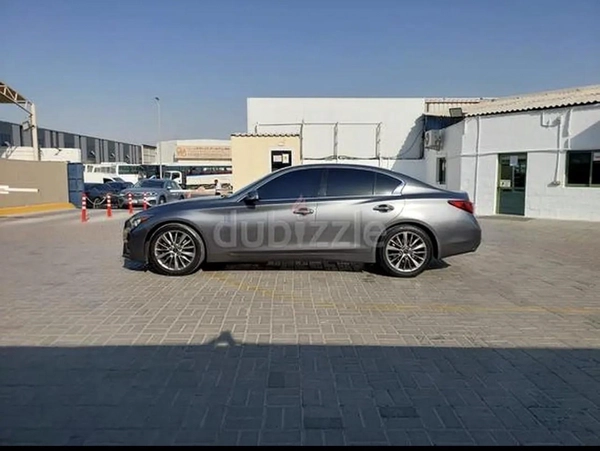 Infiniti Q50 Sedan