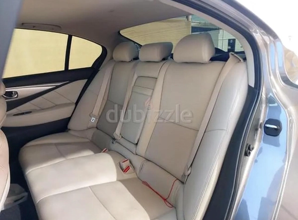 Infiniti Q50 Sedan