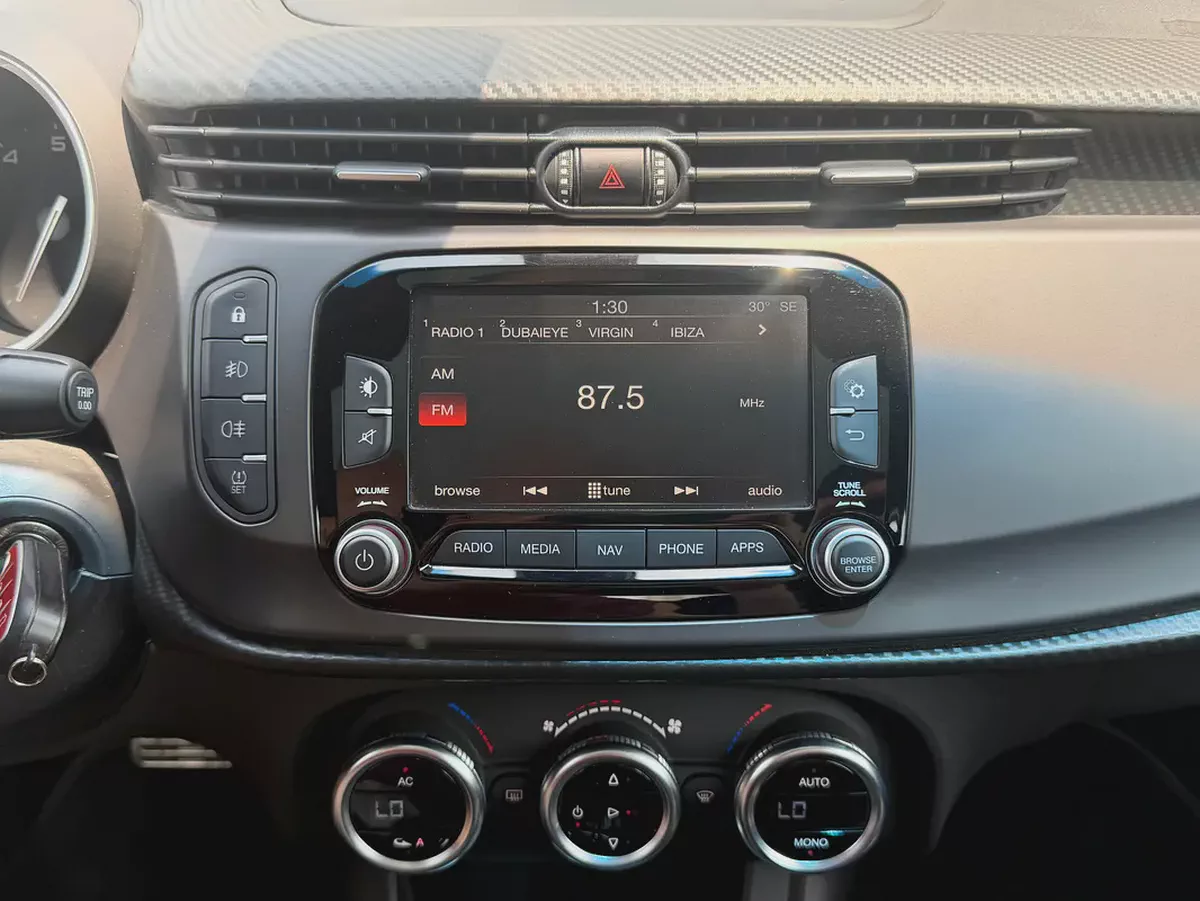 2021 Alfa Romeo Giulietta | GCC Specs | Pristine Condition-9-9
